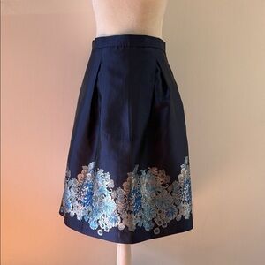 Mario Serrani Elegant Navy Blue Floral Skirt